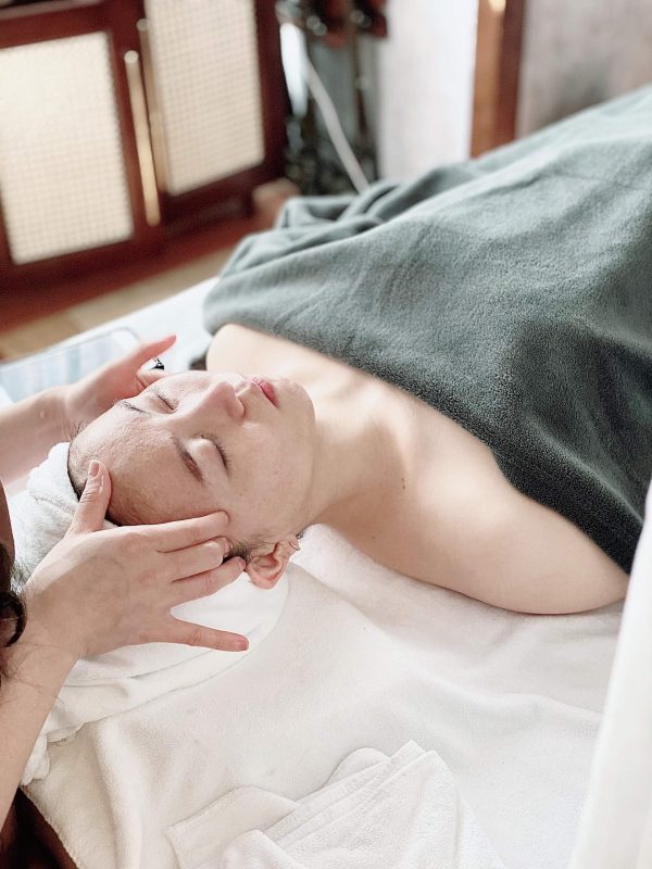 Trị mụn trứng cá
