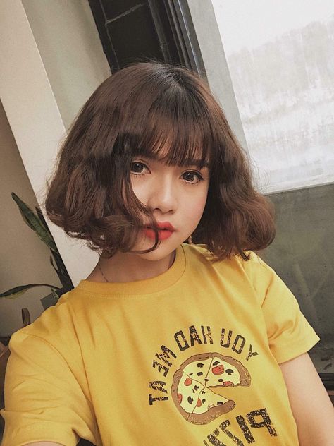 Tóc ngắn để xoăn đuôi 