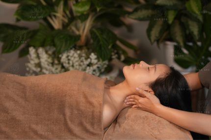 Massage Cổ Vai Gáy