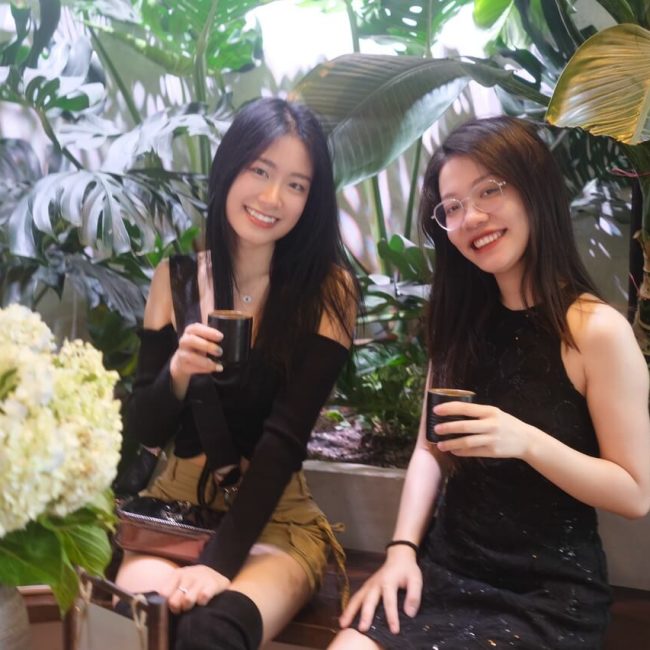 Khách hàng dùng Spa